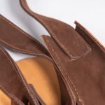 ⁦شنطة كتف جلد طبيعي برسم يدوياً⁩ - الصورة ⁦2⁩